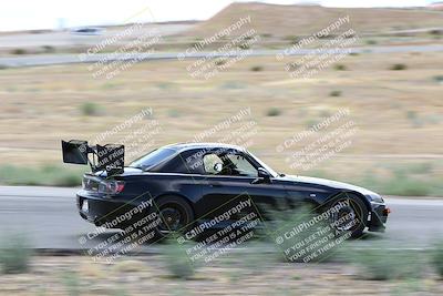 media/Sep-02-2023-Extreme Speed (Sat) [[ebd0e2b1ad]]/1-Red/turn 4/